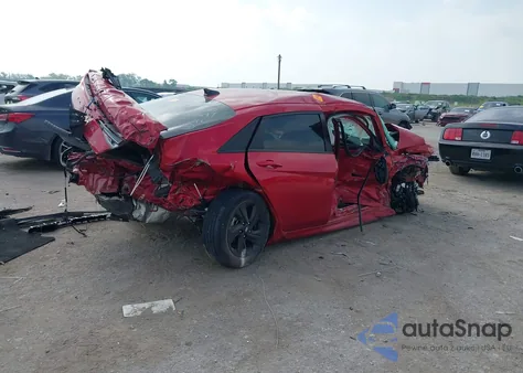 2022 Hyundai Elantra Sel from USA, damaged, VIN 5NPLM4AG7NH066463
